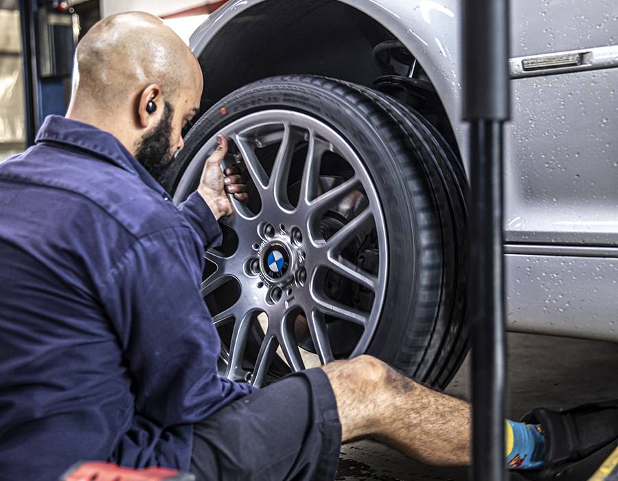 Bent BMW wheel inspection