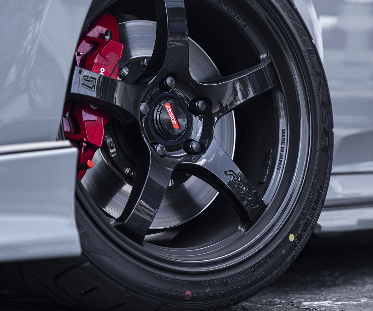 Custom gloss black wheels installed by Wheels Doctor